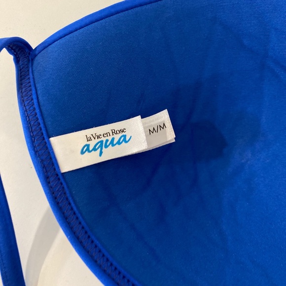 Bathing suit - Picture 2 of 3